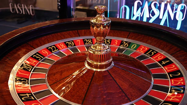 Texas Hold'em Bonus live dealer table on supervegas Texas Hold'em Bonus live dealer table on supervegas